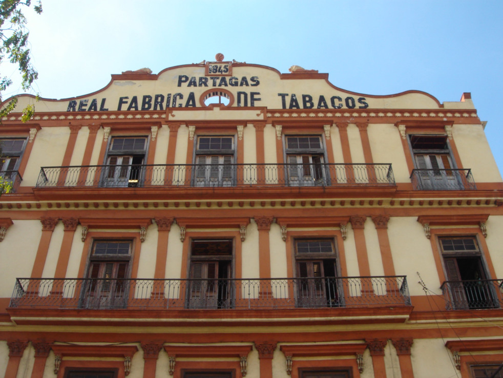 Partagas shop and fabrica in Habana - Cuba